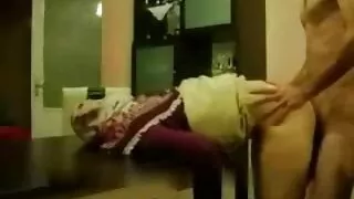 Кучерява східна красуня Рурі Харука зі зв'язаними ногами в порно відео мама з сином жорсткому дії вібратора