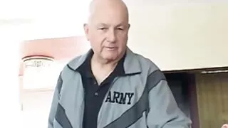 Граціозна красуня Олена Пол син трахнув свою маму займається любов'ю зі своїм хлопцем