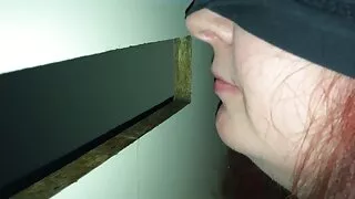 Грудаста транссексуал вболівальниця отримує порно відео мама з сином гарячий Мінет в басейні