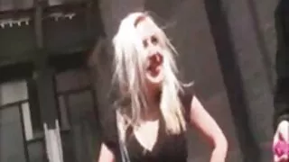 Спокусливу брюнетку-підлітка активно porno mama video тикають ззаду