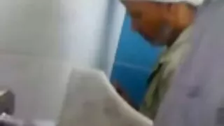 Підібрана Вулична ципочка жере товстий член в машині порно мама і дочка і в приміщенні